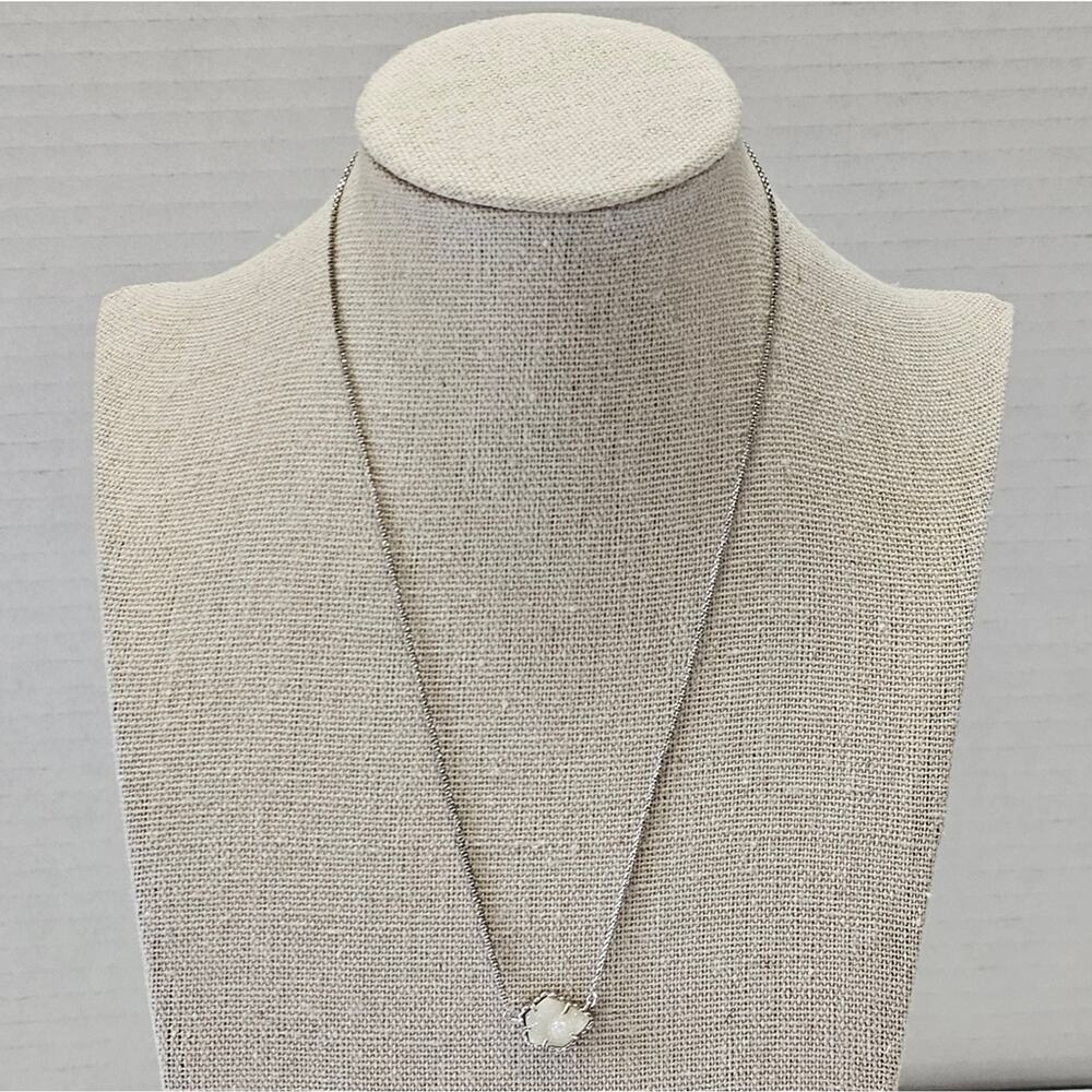 Kendra‎ Scott Silver and White Drusy Pendant Necklace - Picture 3 of 7